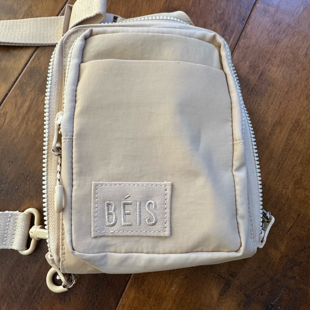 Beis Crossbody